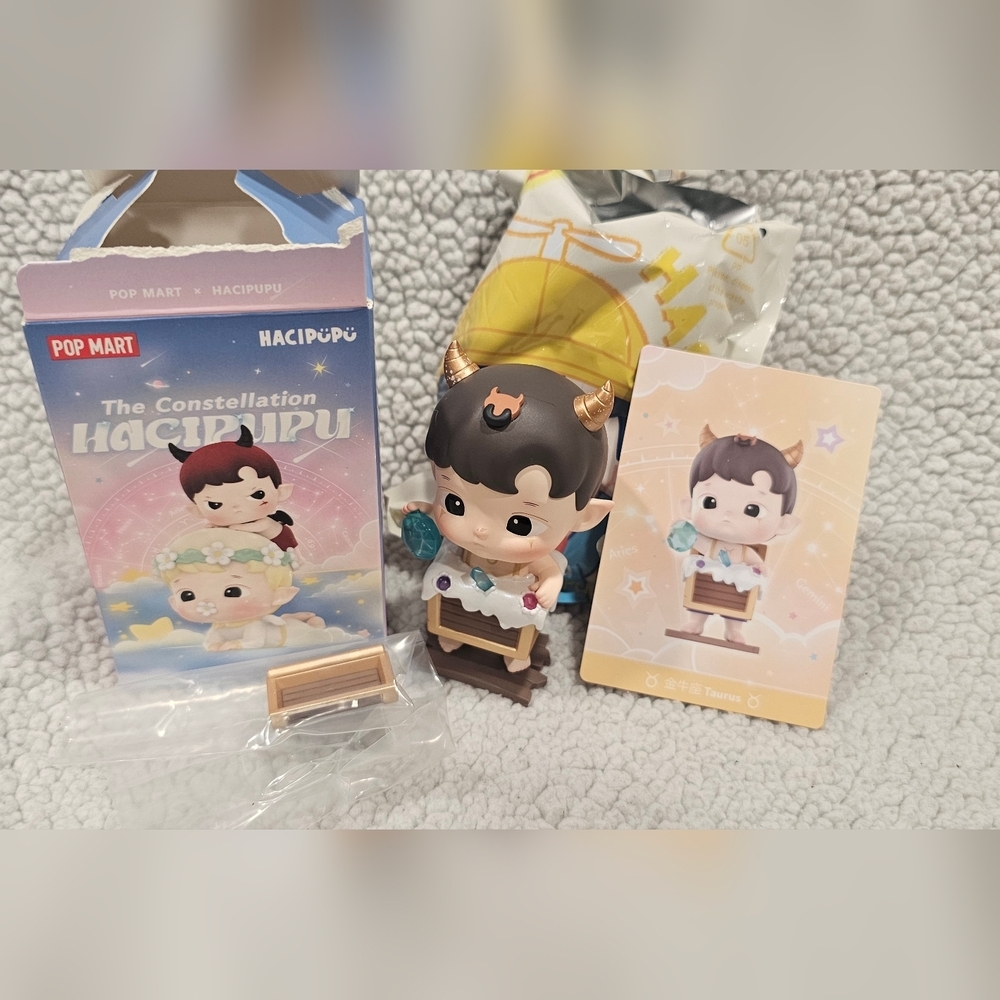 Pop Mart Hacipupu The Constellation Series – Taurus Zodiac Figure w/ Card & Box
